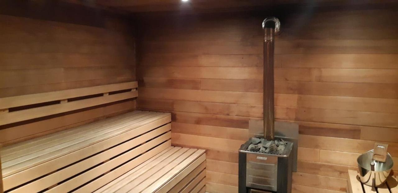 Villa Les 12 bois du cerf à Tailles Extérieur photo