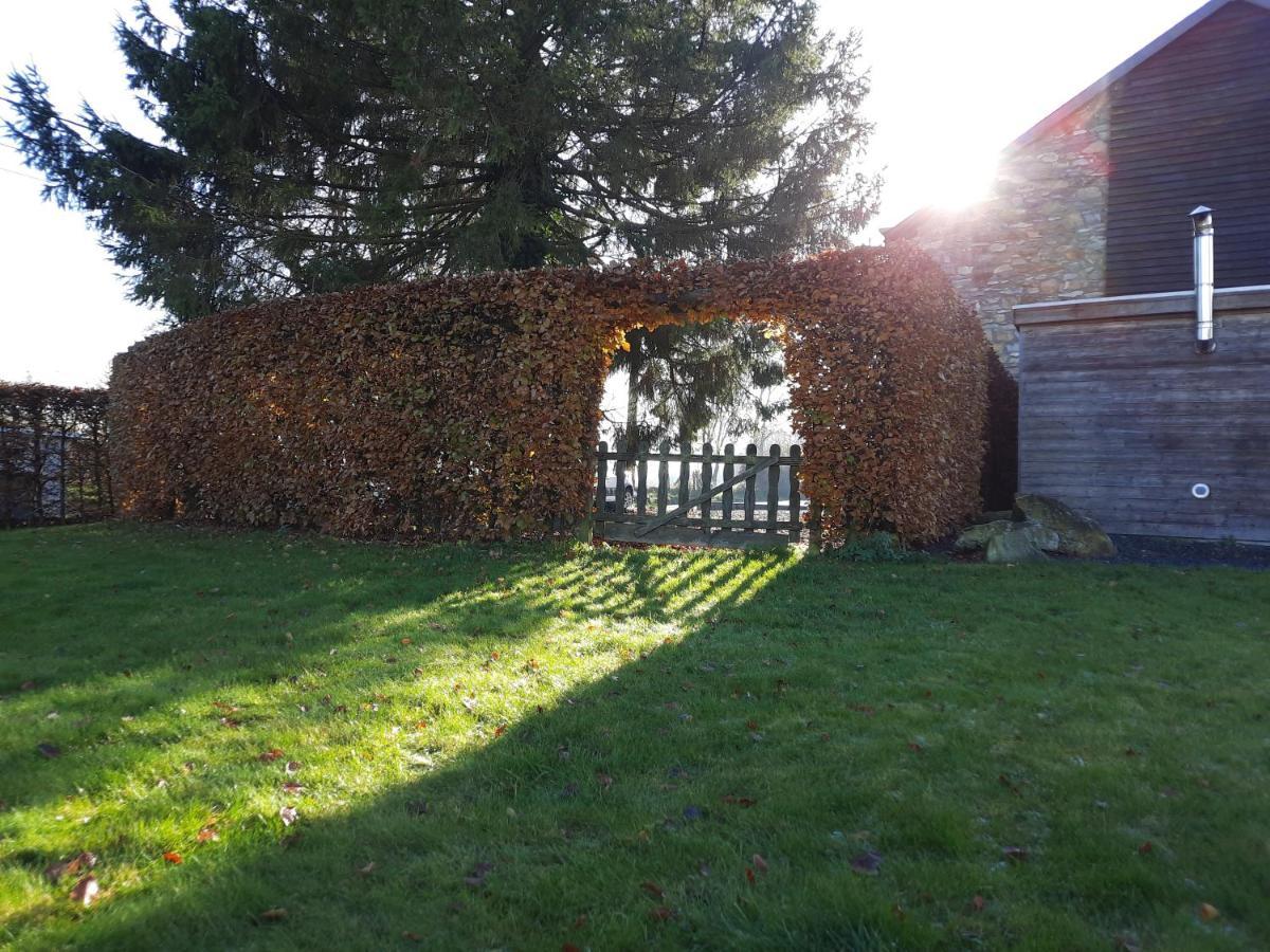 Villa Les 12 bois du cerf à Tailles Extérieur photo